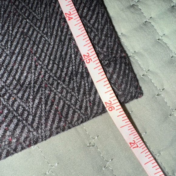 White House Black Market Slim Ankle Pants Herringbone Size 8Pull On Drawstring🖤🩶 - Picture 3 of 14